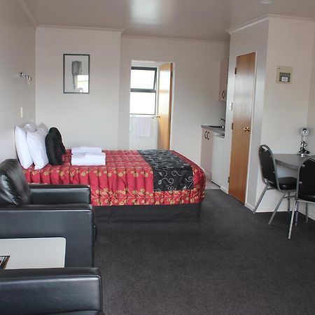 Kiwi Court Motel Hawera Eksteriør bilde