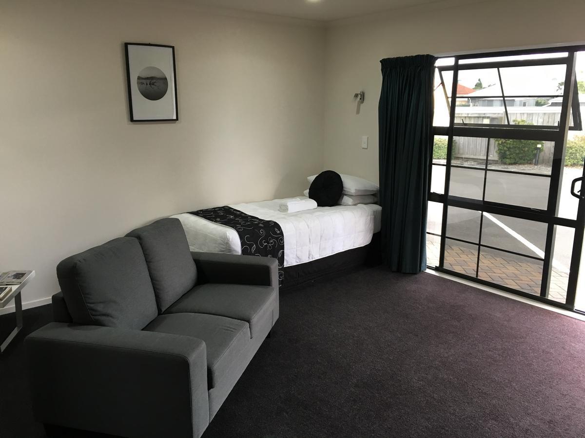 Kiwi Court Motel Hawera Eksteriør bilde