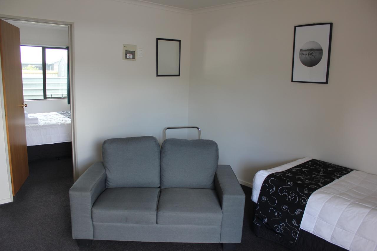 Kiwi Court Motel Hawera Eksteriør bilde