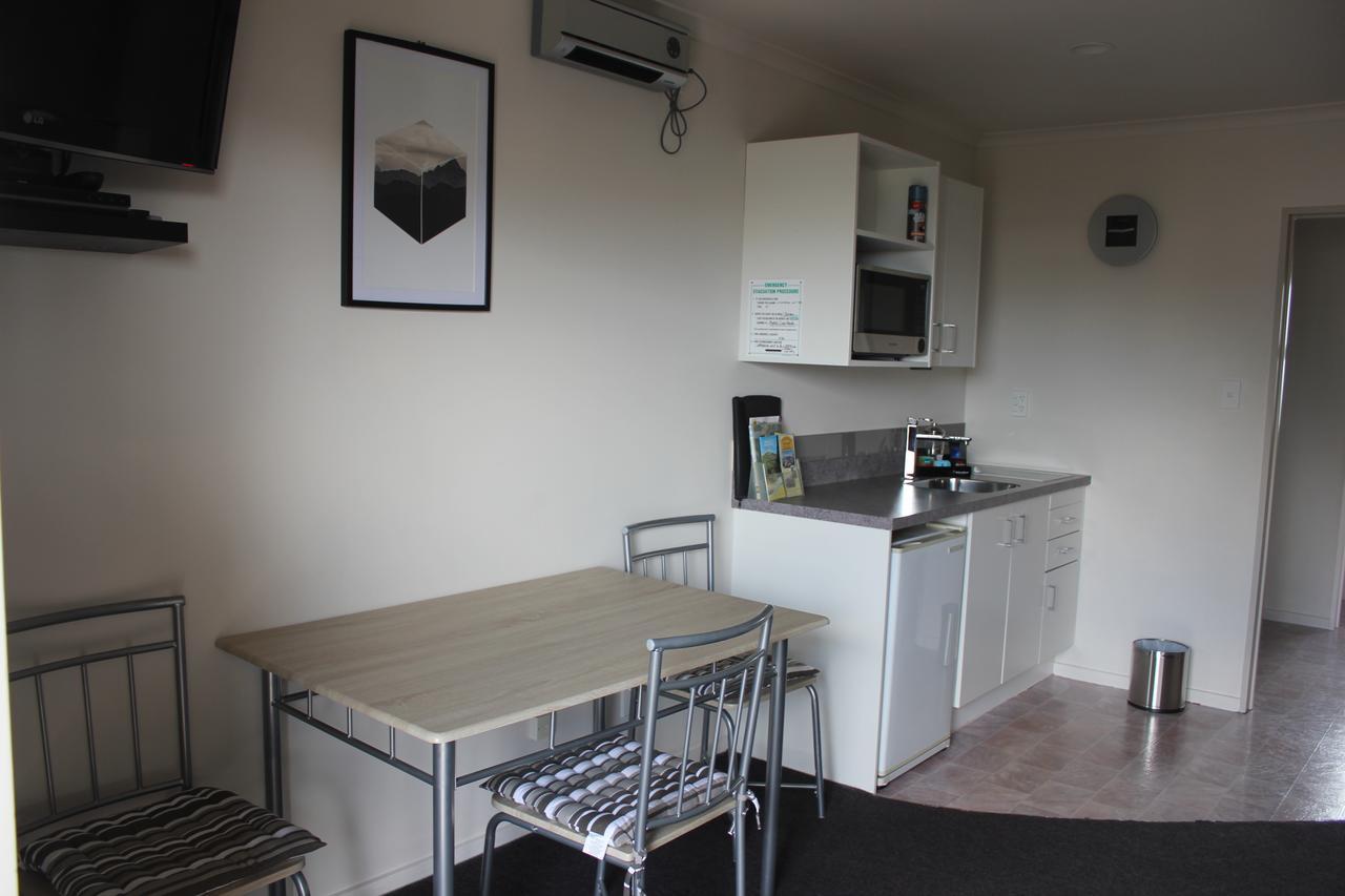 Kiwi Court Motel Hawera Eksteriør bilde